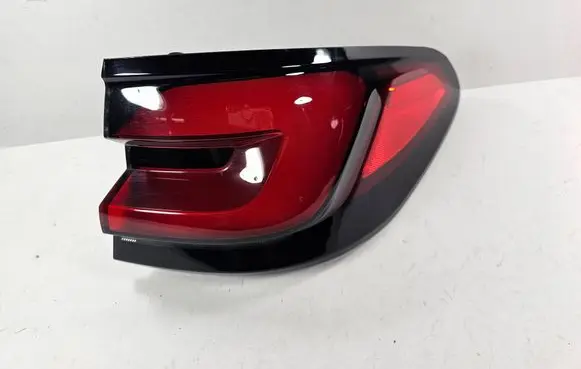 BMW 5 G30 G31 G38 Rear/tail lights 8493826