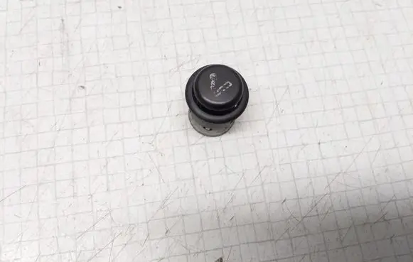 Audi A4 S4 B6 8E 8H Cigarette lighter 