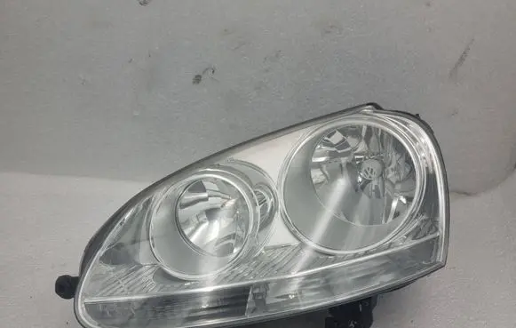 Volkswagen Golf V Headlight/headlamp 1K6941005R