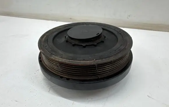 BMW 3 F30 F35 F31 Crankshaft pulley 8512072