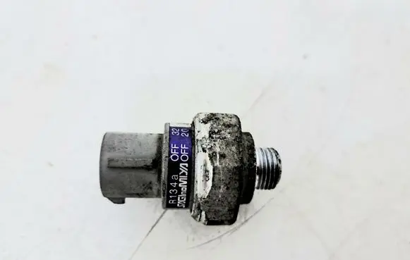 Air conditioning (A/C) pressure sensor