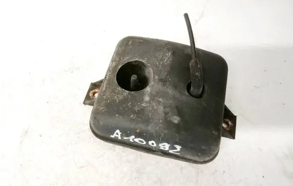 Vacuum air tank