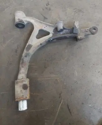 Mercedes-Benz ML W163 Front lower control arm/wishbone