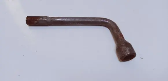 Mercedes-Benz ML W164 Wheel nut wrench 1405810301