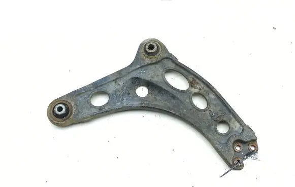 Nissan Primastar Front lower control arm/wishbone 8200395034 93853465
