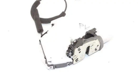 Nissan Juke II F16 Coupe door lock (next to the handle) 805016PA1C