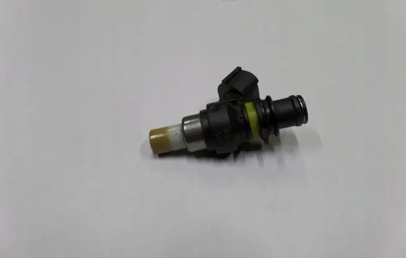 Subaru Legacy Fuel injector FBYCG505005527