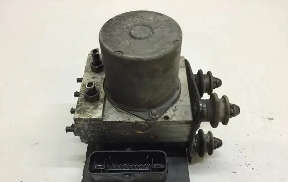 Audi A5 8T 8F ABS Pump 8K0907379BF