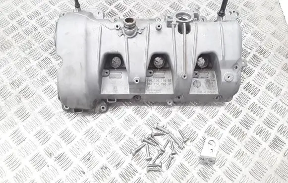 Porsche Macan (95B) Rocker cam cover 946105136 946105236 70600485