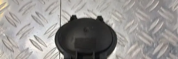 Headlight/headlamp dust cover