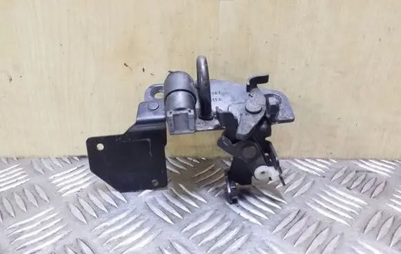 Skoda Fabia Mk1 (6Y) Tailgate/trunk/boot lock/catch/latch 6Y0827511A