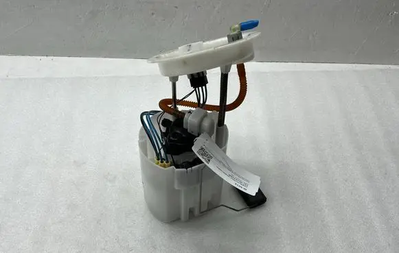 BMW 1 F40 In-tank fuel pump 7301785