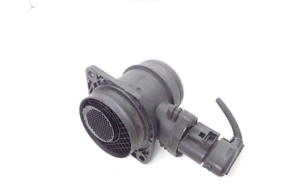 Skoda Octavia Mk2 (1Z) Mass air flow meter 0281002531 038906461B