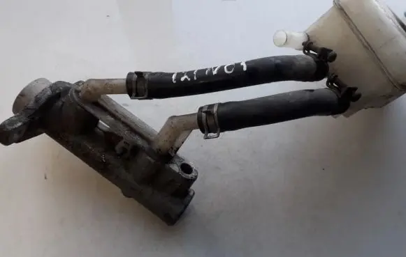 Nissan Almera Tino Master brake cylinder