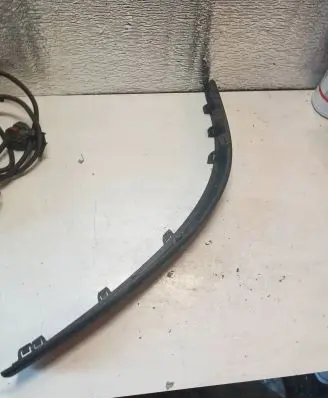 Volvo V70 Front bumper splitter molding 9484011 14562