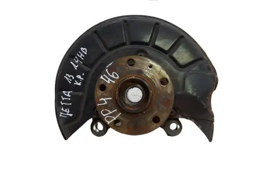 Volkswagen Jetta VI Front wheel hub