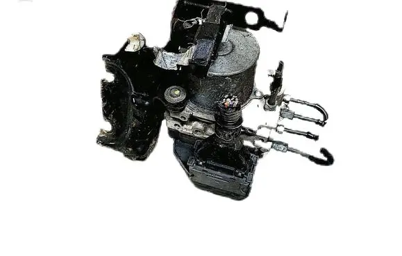 Mazda 6 ABS Pump 133800-0670