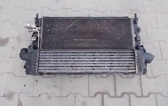 Volvo V50 Intercooler radiator