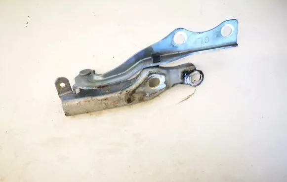 Mazda 2 Engine bonnet/hood hinges