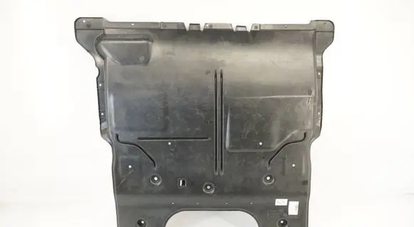 Volkswagen Taigo Engine splash shield/under tray 2Q0825236G