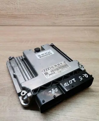 Audi A4 S4 B8 8K Engine control unit/module ECU 03L906022NH 0281015752