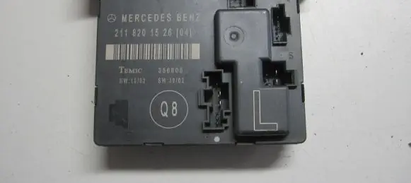 Mercedes-Benz E W211 Door control unit/module 2118201526