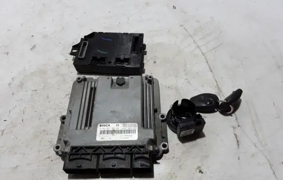 Engine ECU kit and lock set