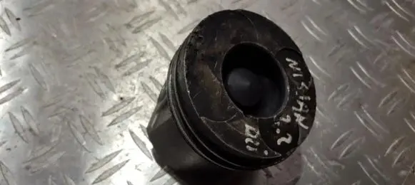 Nissan Primera Piston 