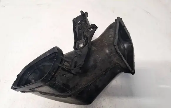 BMW 7 E65 E66 Air intake hose/pipe 8379956R
