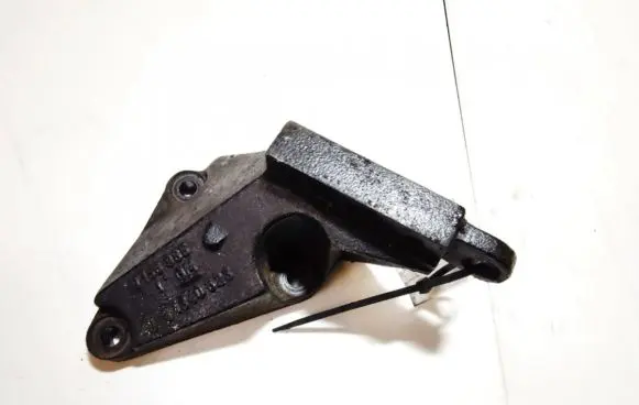Opel Astra G Engine mounting bracket 9156985 1701340623