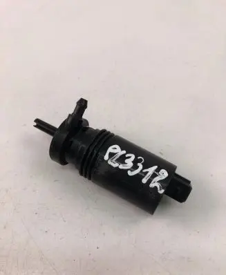 Volvo S80 Windscreen/windshield washer pump 1013229