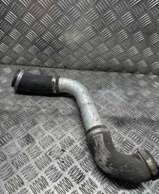 Intercooler hose/pipe