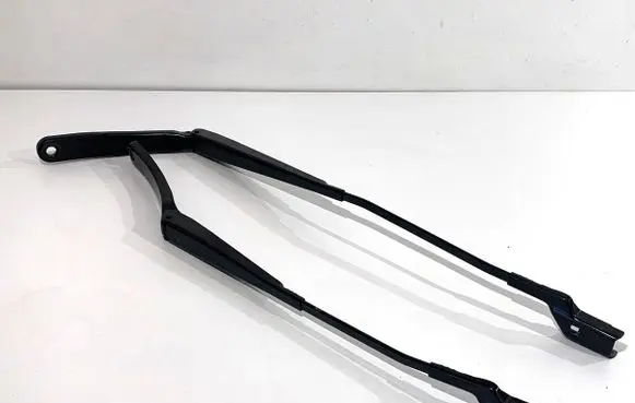 Ford Focus Front wiper blade arm 