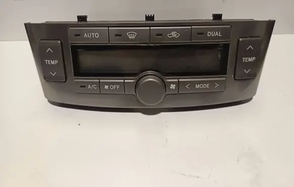 Toyota Avensis T250 Climate control unit 5590005200 MB1465703620
