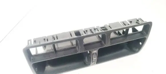 Volkswagen Golf IV Dash center air vent grill 1J0819728C 1J0819736C