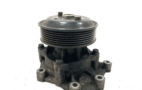 KIA Sorento Water pump