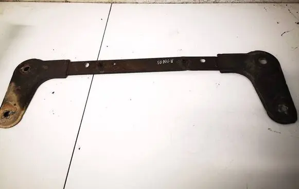 Renault Modus Radiator mount bracket 