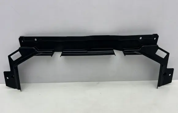 Land Rover Discovery 5 Radiator trim HY32-8A303-A