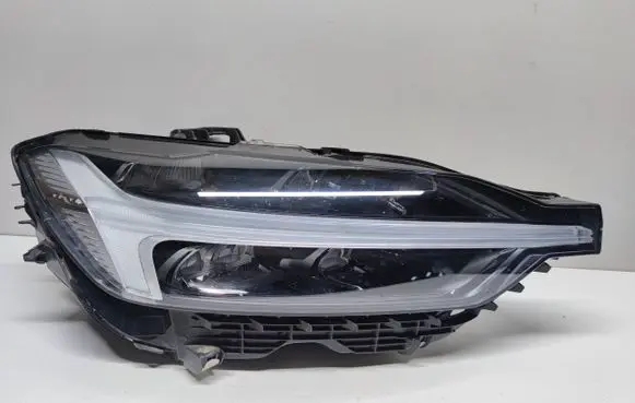 Volvo XC60 Headlight/headlamp 32420434