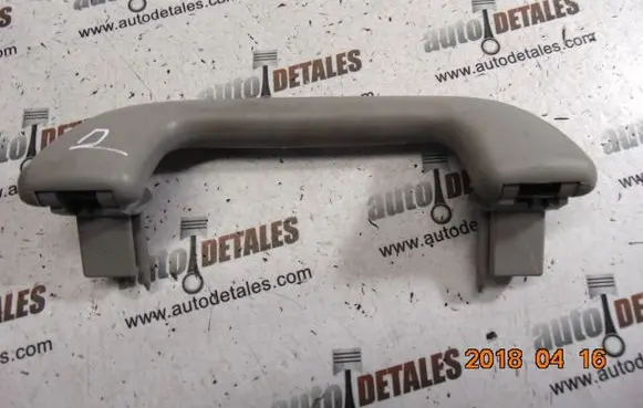 Toyota Avensis T250 Front interior roof grab handle