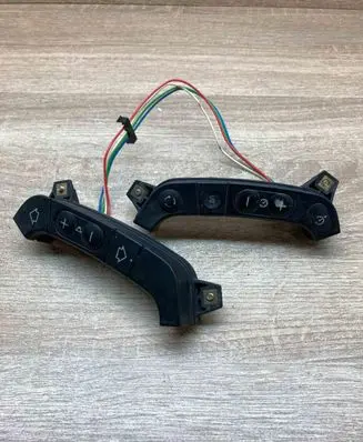 BMW 5 E39 Steering wheel buttons/switches 8380274 8363700 PAIR