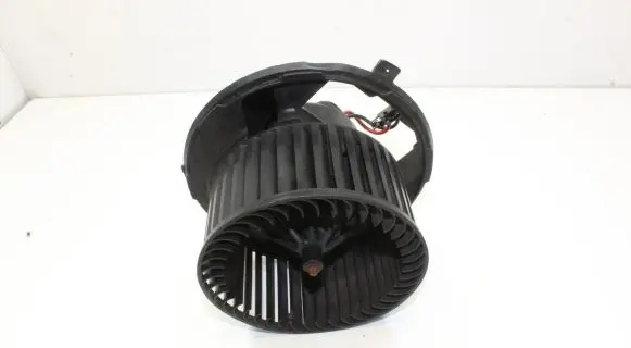 Volkswagen Scirocco Heater fan/blower 1K2820015F