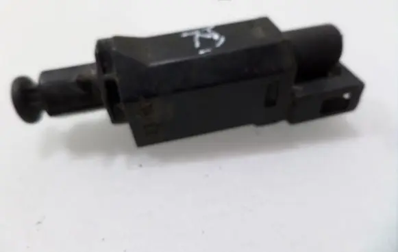 Volkswagen Golf IV Brake pedal sensor switch 1H0MW0
