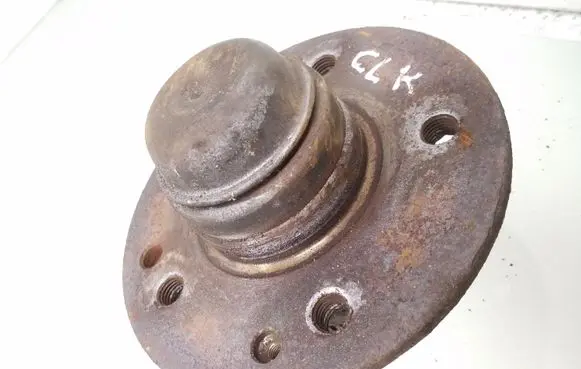 Mercedes-Benz CLK A208 C208 Front wheel hub