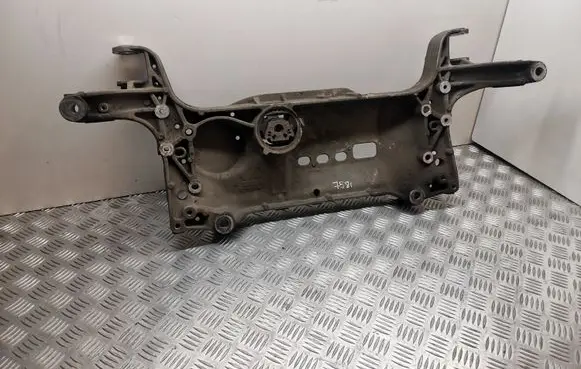 Volkswagen PASSAT B6 Front subframe 3C0199369H