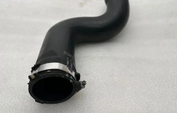 Audi A4 S4 B8 8K Intercooler hose/pipe 8K0145737Q