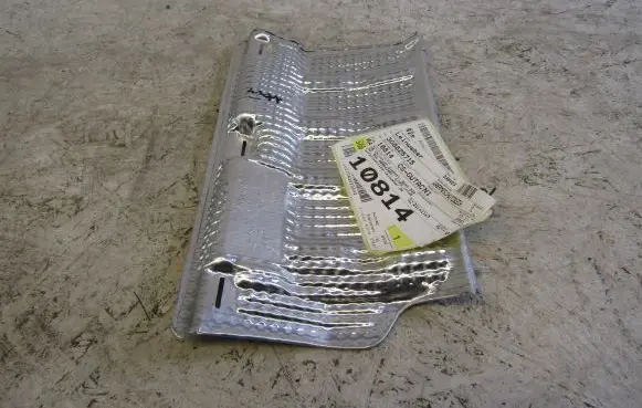 Volkswagen PASSAT B8 Heat shield in engine bay 3G0825715