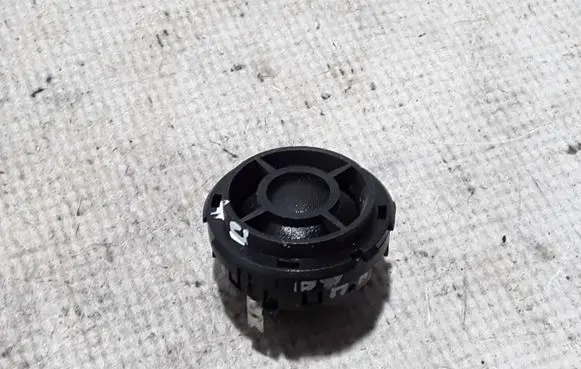 Ford Kuga II Front door speaker 8A6T18808BB
