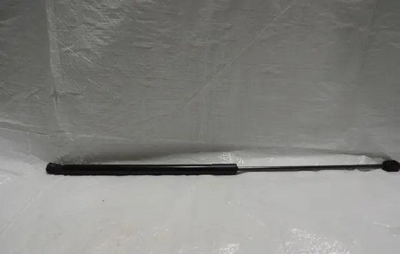 Opel Corsa D Tailgate strut 13182309