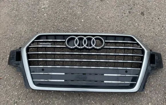 Audi Q7 4M Front bumper upper radiator grill 4M0853651F 4M0853651G 4M0853037C